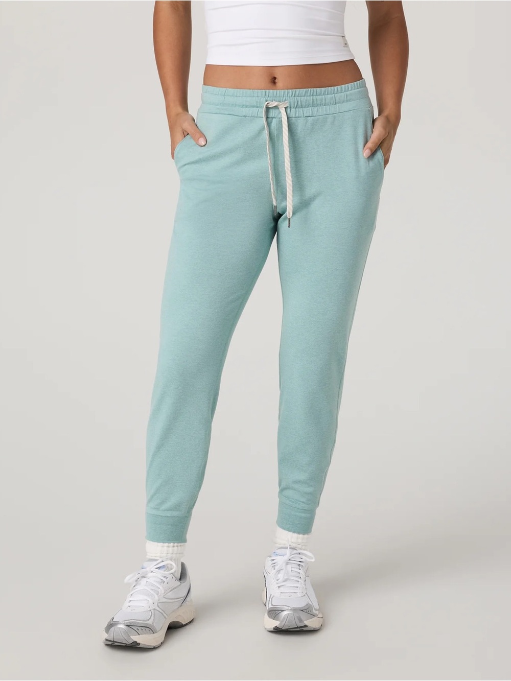 Vuori DreamKnit Performance Joggers Sea Spray Heather Size Small